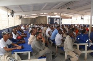 Realização de palestras, capacitação e conscientização dos operários da obra